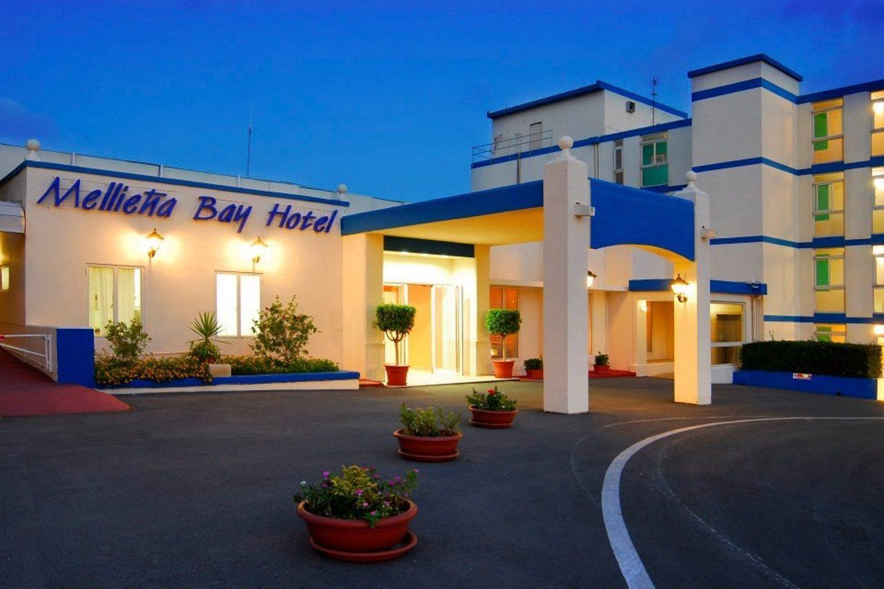 Mellieha Bay Hotel Exterior photo